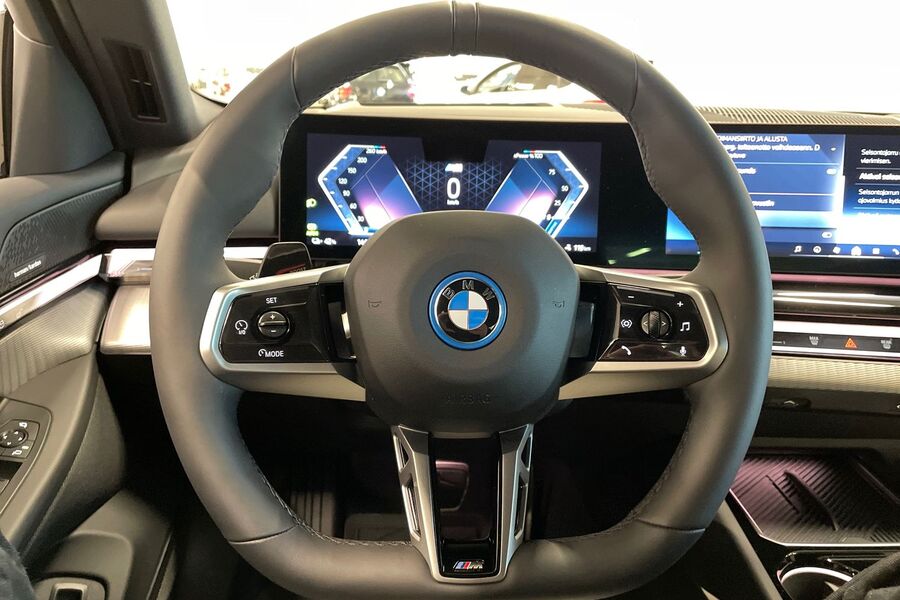 BMW i5 vaihtoauto