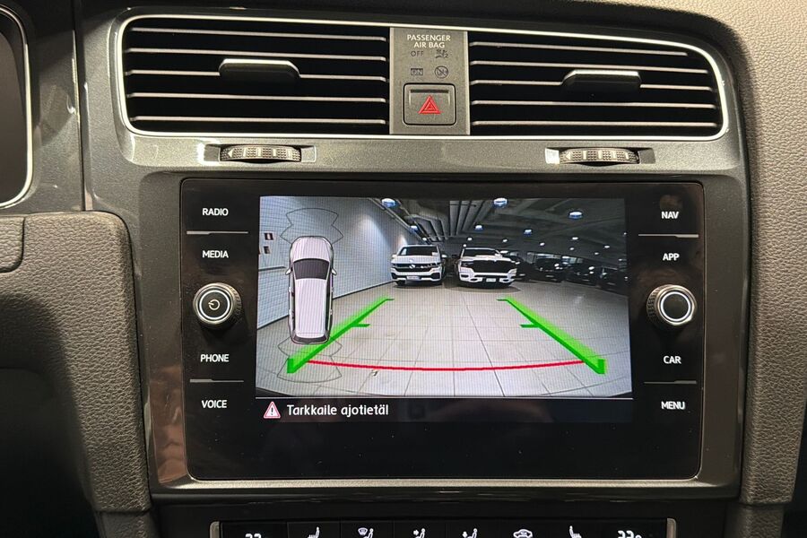 Volkswagen Golf vaihtoauto