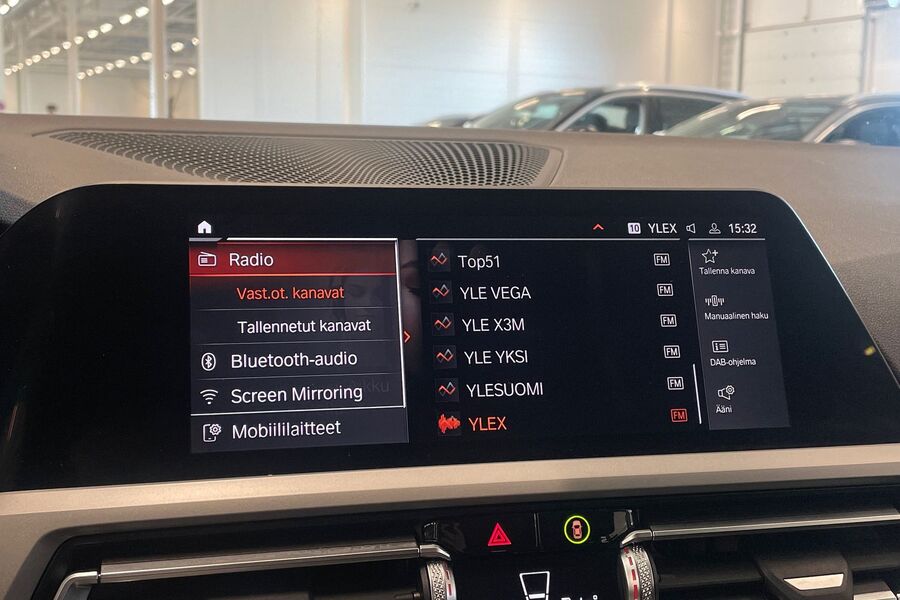 BMW 320 vaihtoauto