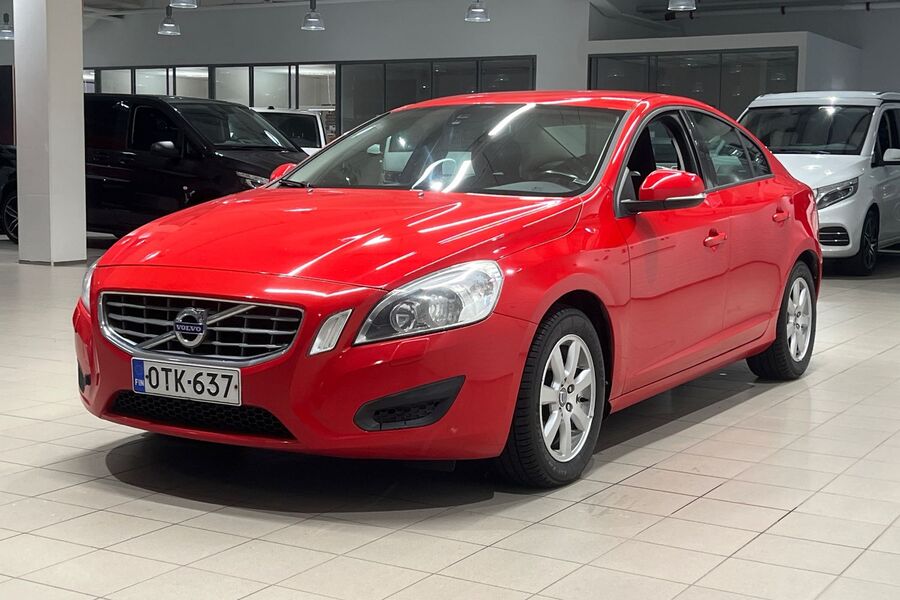 Volvo S60 vaihtoauto