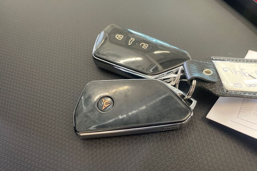 Cupra Leon Sportstourer vaihtoauto