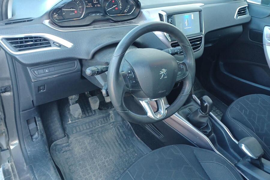 Peugeot 2008 vaihtoauto