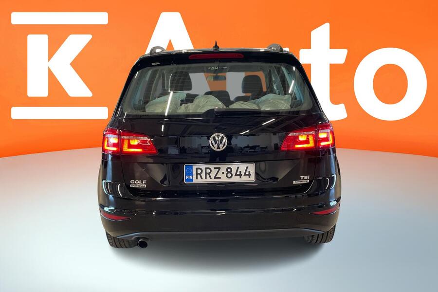 Volkswagen Golf Sportsvan vaihtoauto