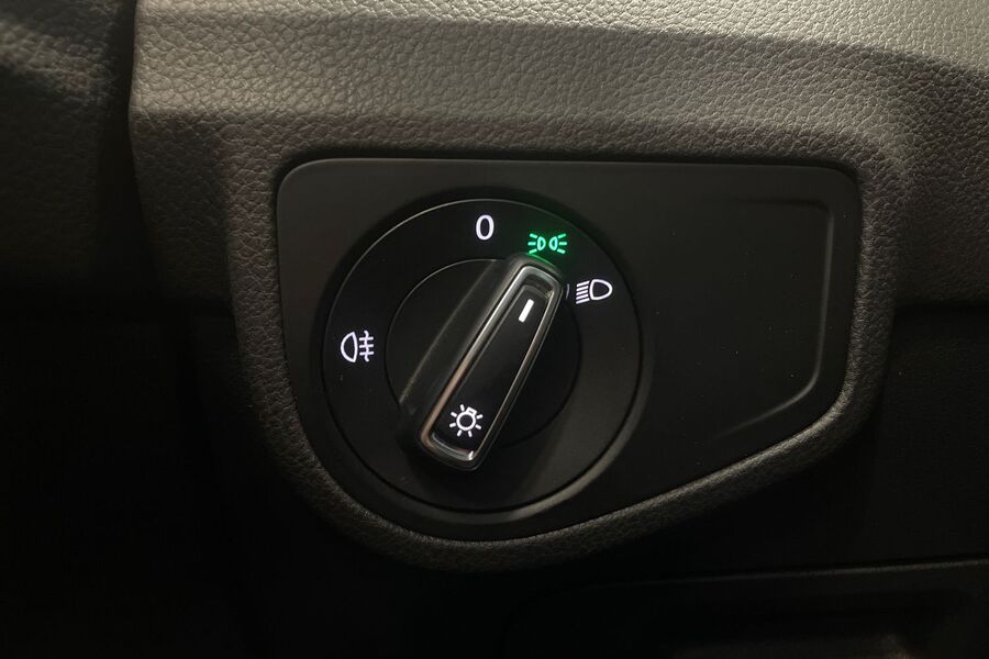 Volkswagen Golf Sportsvan vaihtoauto