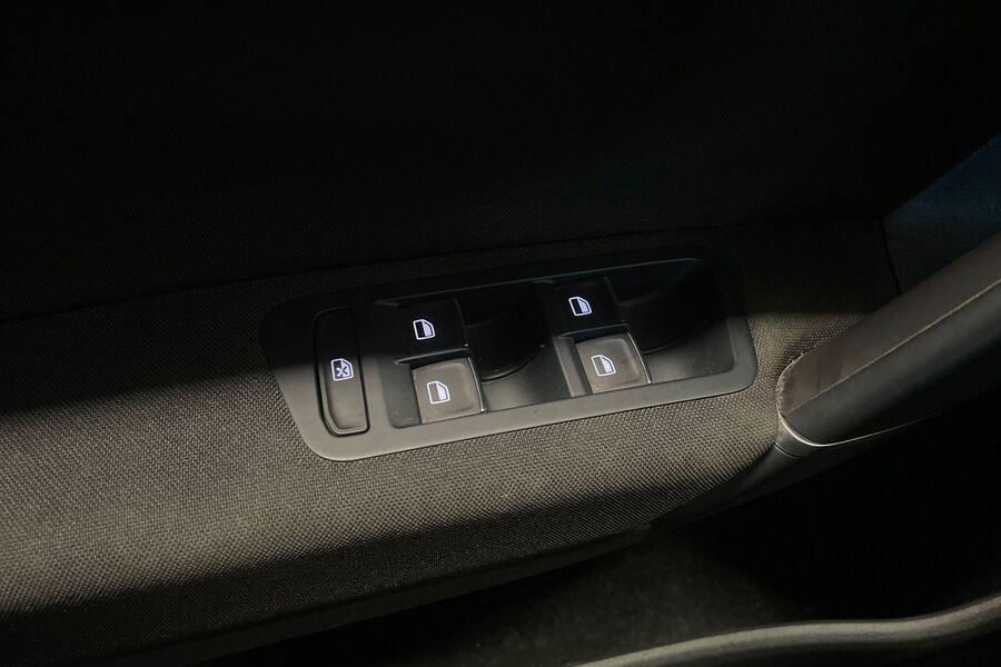 Volkswagen Golf Sportsvan vaihtoauto