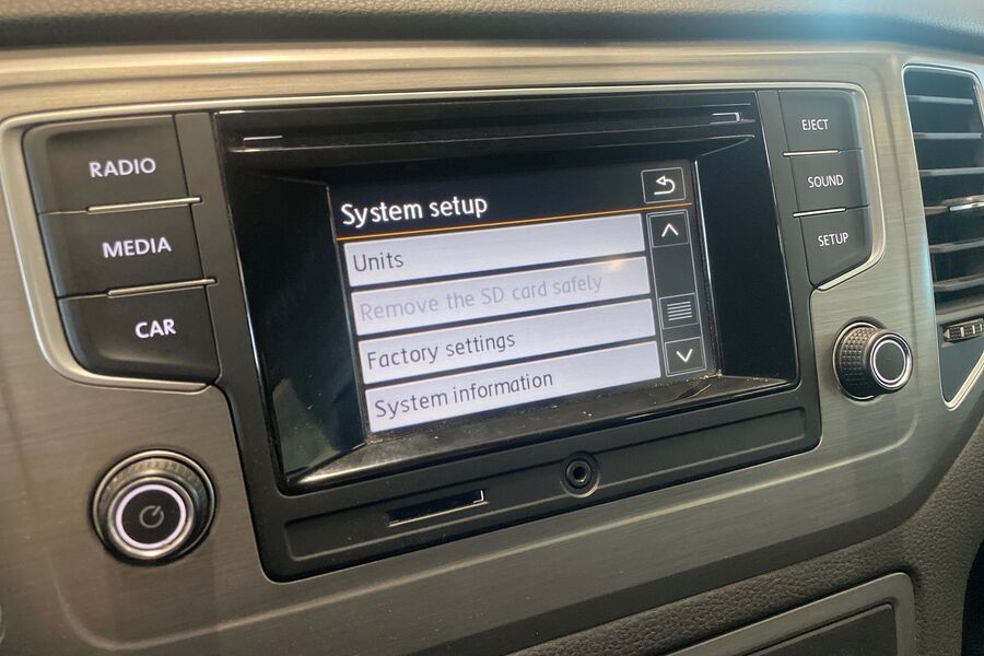 Volkswagen Golf Sportsvan vaihtoauto