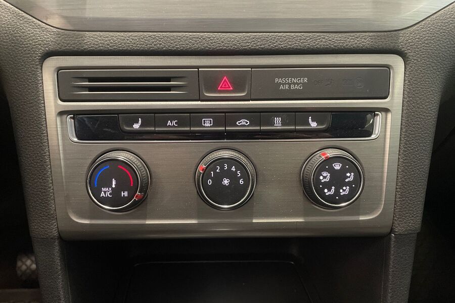 Volkswagen Golf Sportsvan vaihtoauto