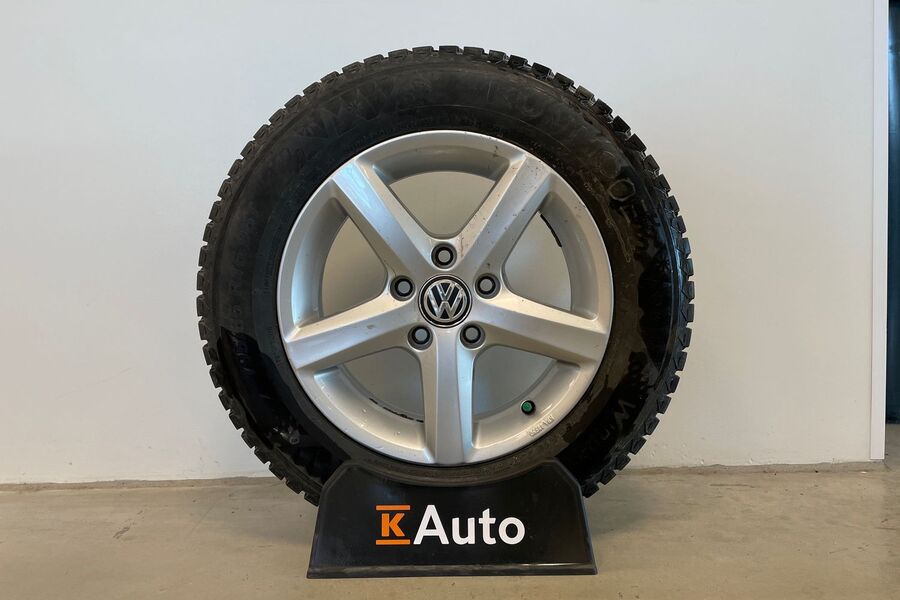 Volkswagen Golf Sportsvan vaihtoauto