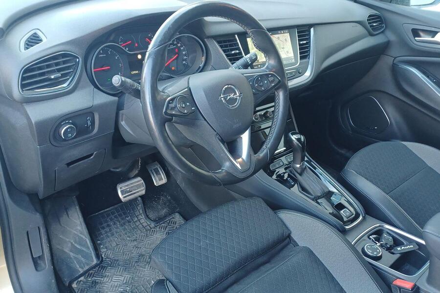 Opel Grandland X vaihtoauto