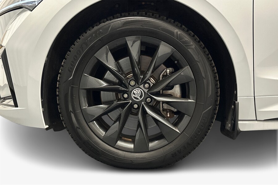 Skoda Enyaq vaihtoauto