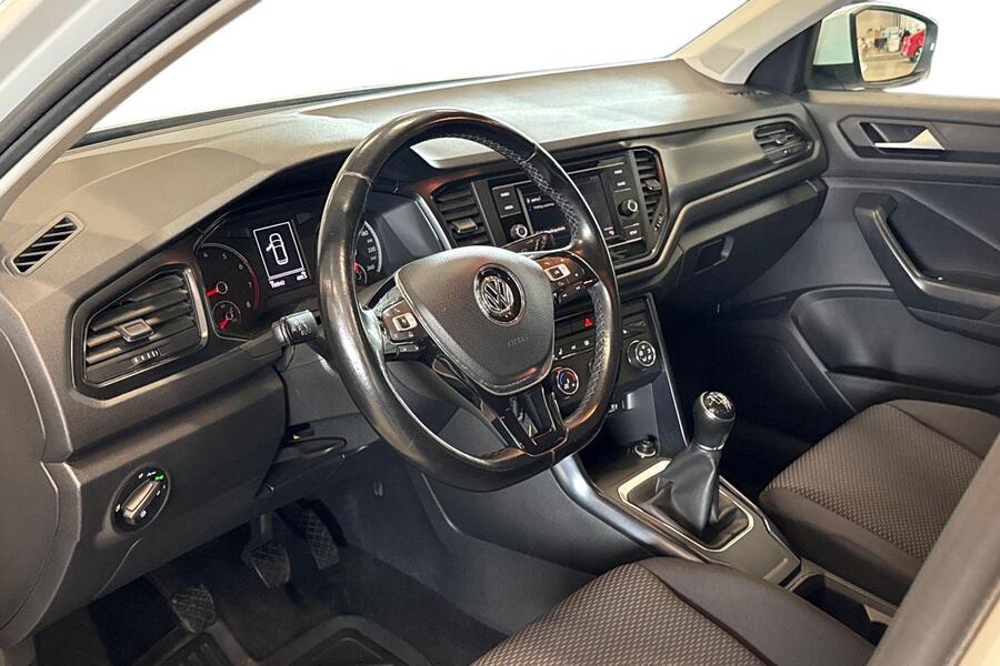 Volkswagen T-Roc vaihtoauto
