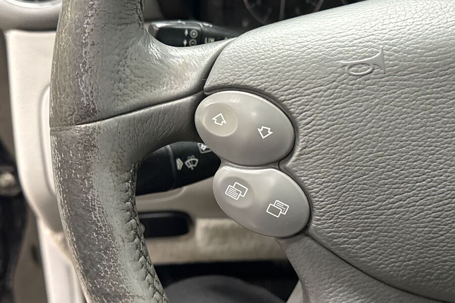 Mercedes-Benz CLK vaihtoauto