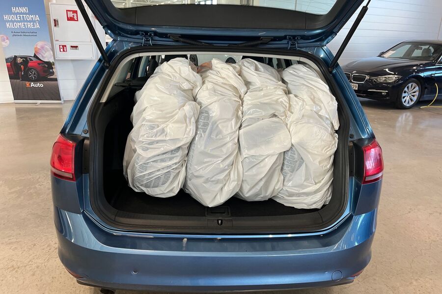 Volkswagen Golf vaihtoauto