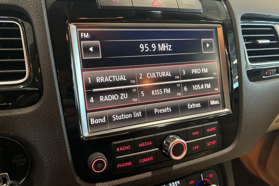 Volkswagen Touareg vaihtoauto