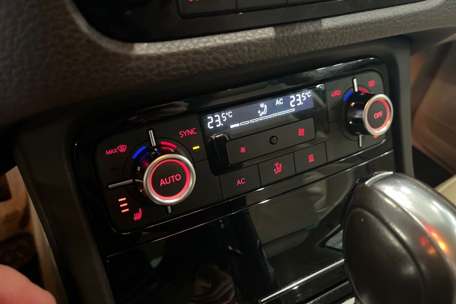 Volkswagen Touareg vaihtoauto