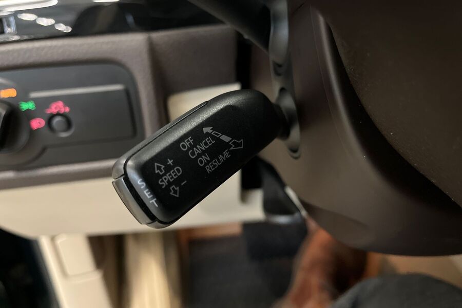 Volkswagen Touareg vaihtoauto