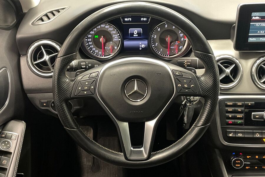 Mercedes-Benz GLA vaihtoauto