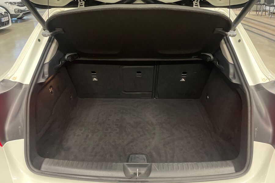 Mercedes-Benz GLA vaihtoauto