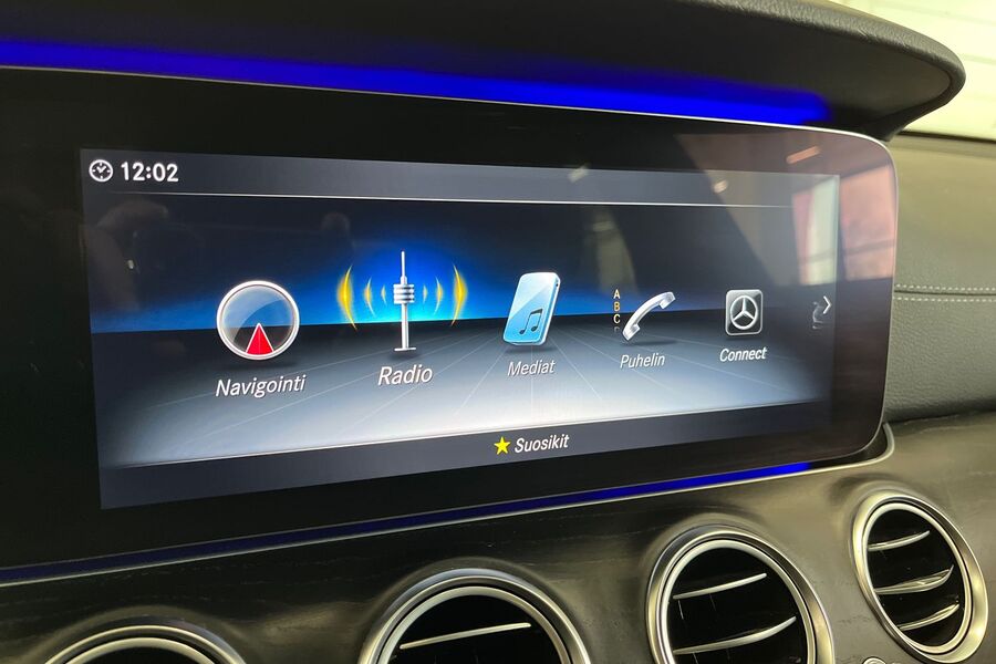 Mercedes-Benz E vaihtoauto