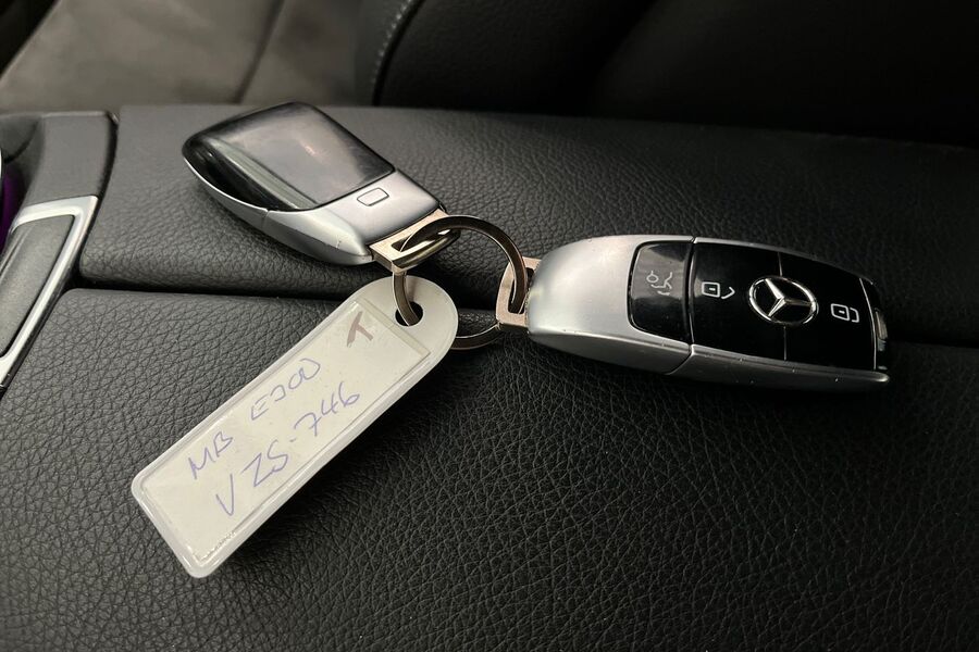 Mercedes-Benz E vaihtoauto