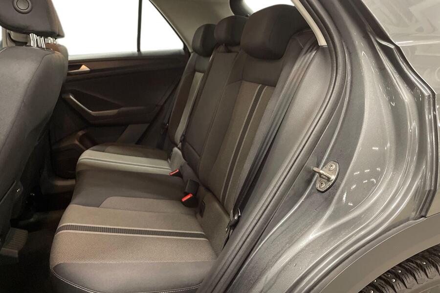 Volkswagen T-Roc vaihtoauto