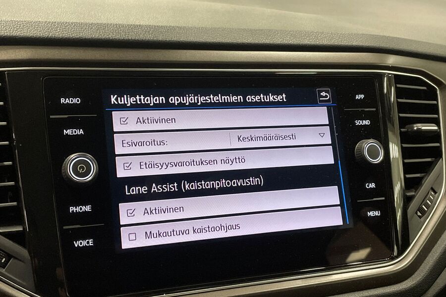 Volkswagen T-Roc vaihtoauto