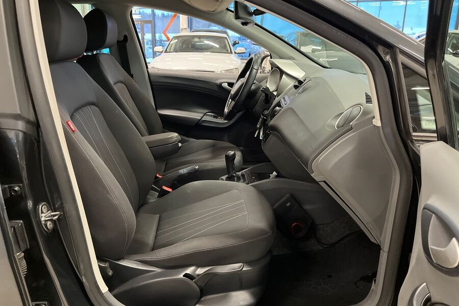 SEAT Ibiza ST vaihtoauto