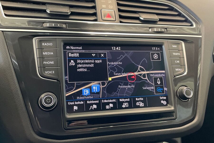 Volkswagen Tiguan vaihtoauto