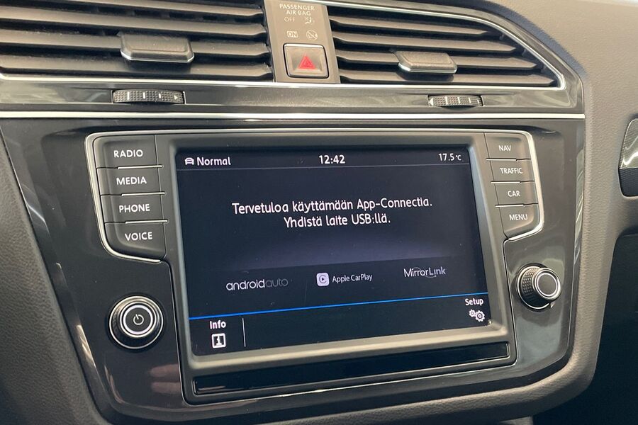 Volkswagen Tiguan vaihtoauto