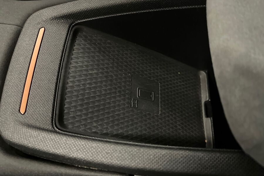 Cupra Born vaihtoauto