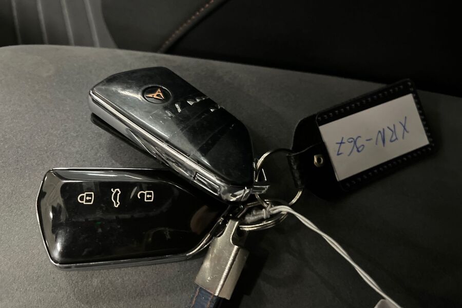 Cupra Born vaihtoauto