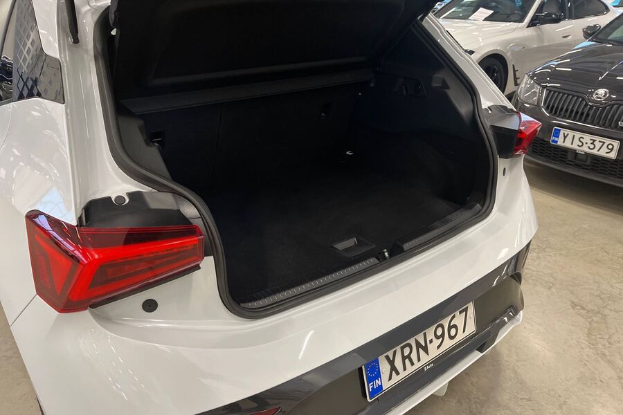 Cupra Born vaihtoauto