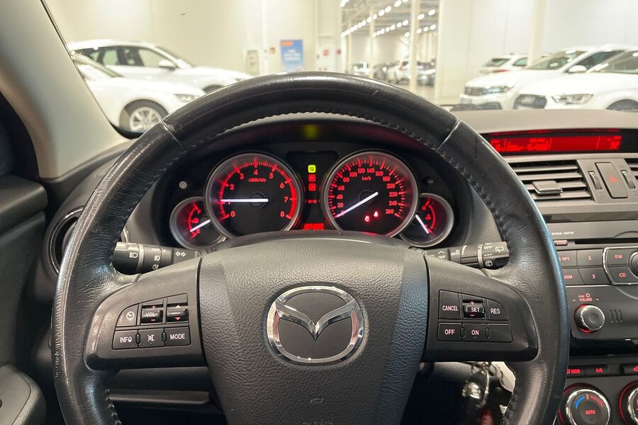 Mazda 6 vaihtoauto