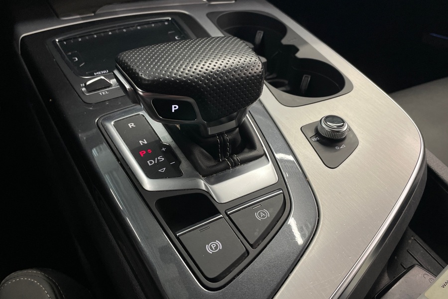 Audi Q7 vaihtoauto
