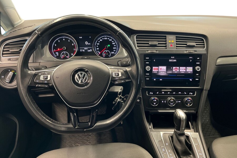 Volkswagen Golf vaihtoauto