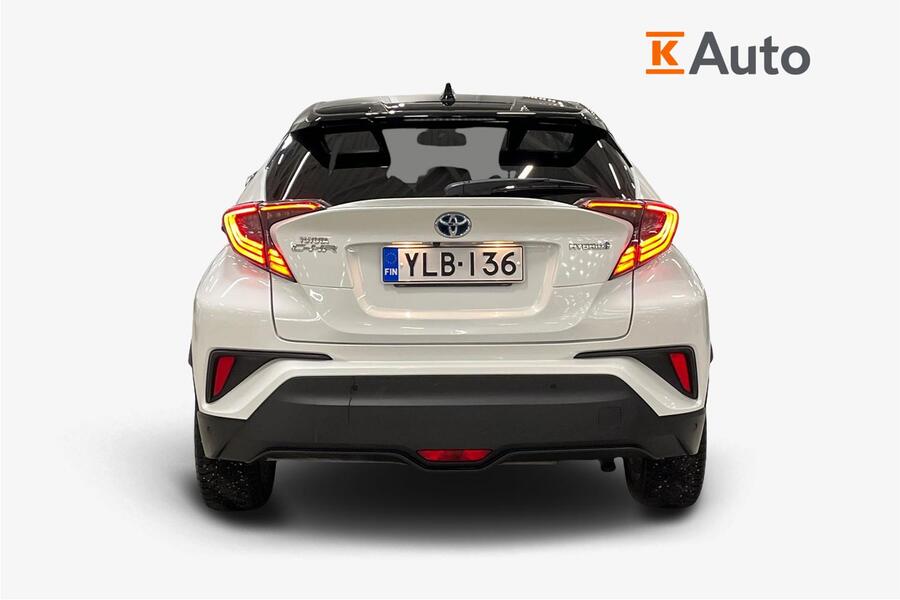 Toyota C-HR vaihtoauto