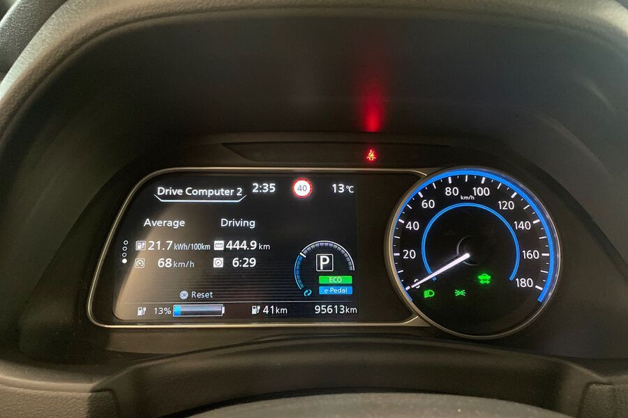 Nissan Leaf vaihtoauto