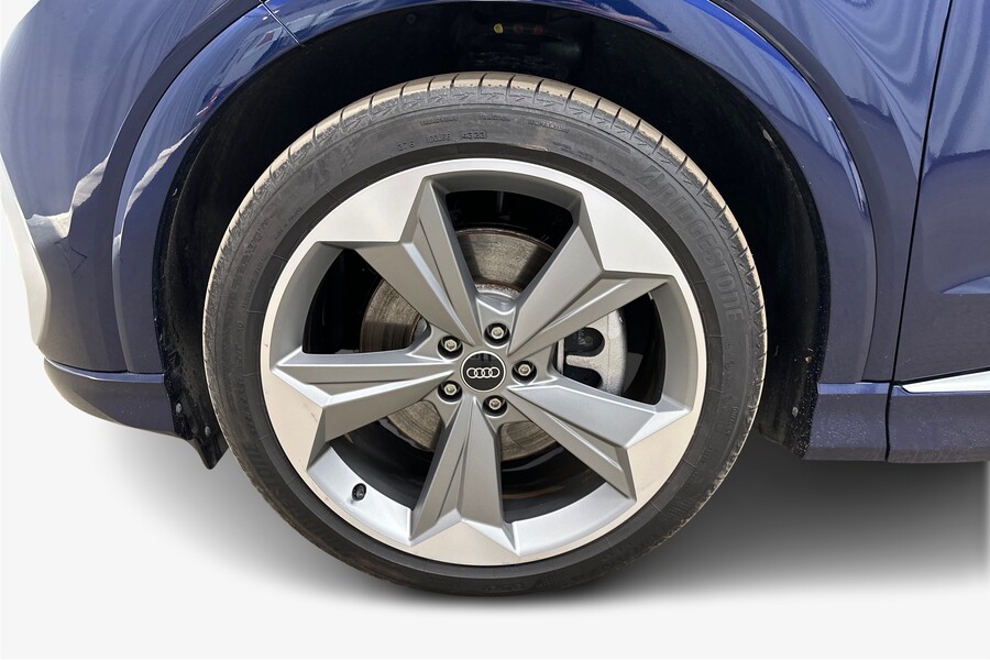 Audi Q4 e-tron vaihtoauto