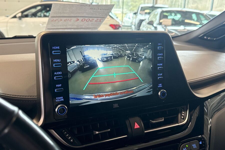 Toyota C-HR vaihtoauto