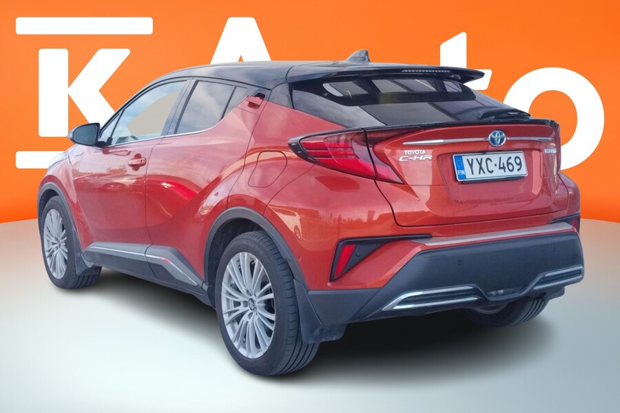 Toyota C-HR vaihtoauto