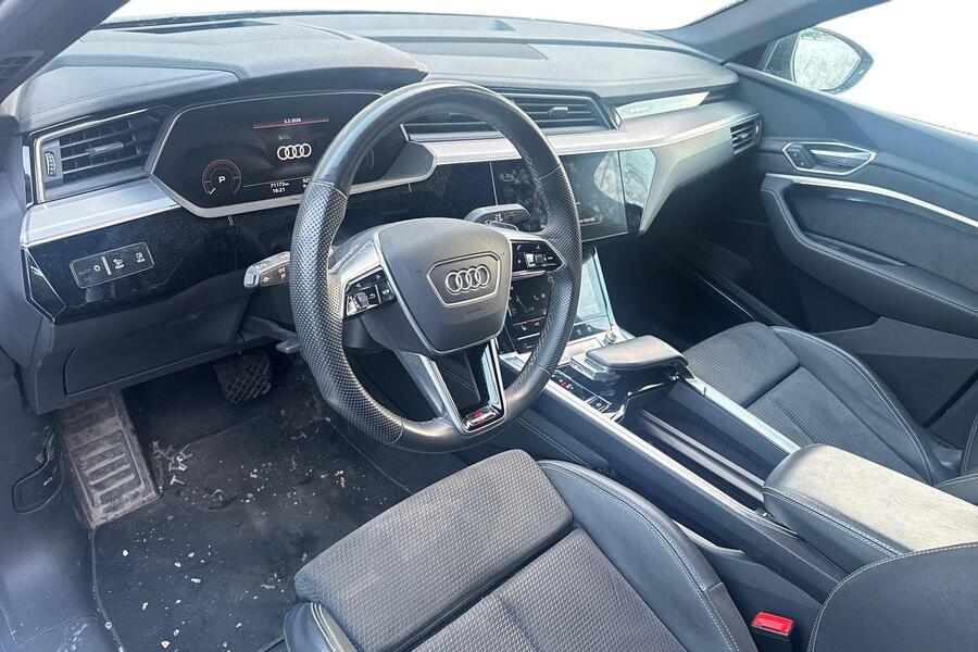 Audi e-tron vaihtoauto