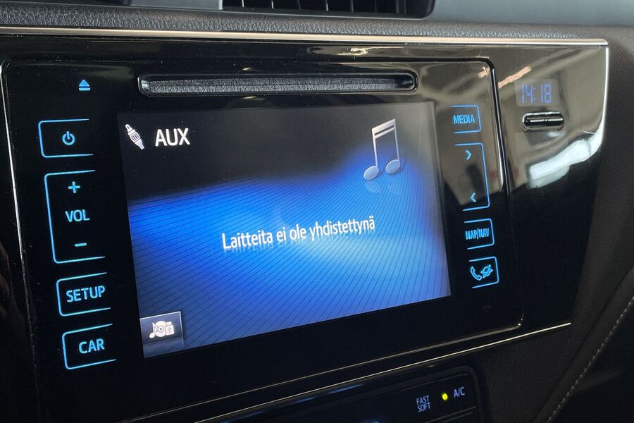 Toyota Auris vaihtoauto