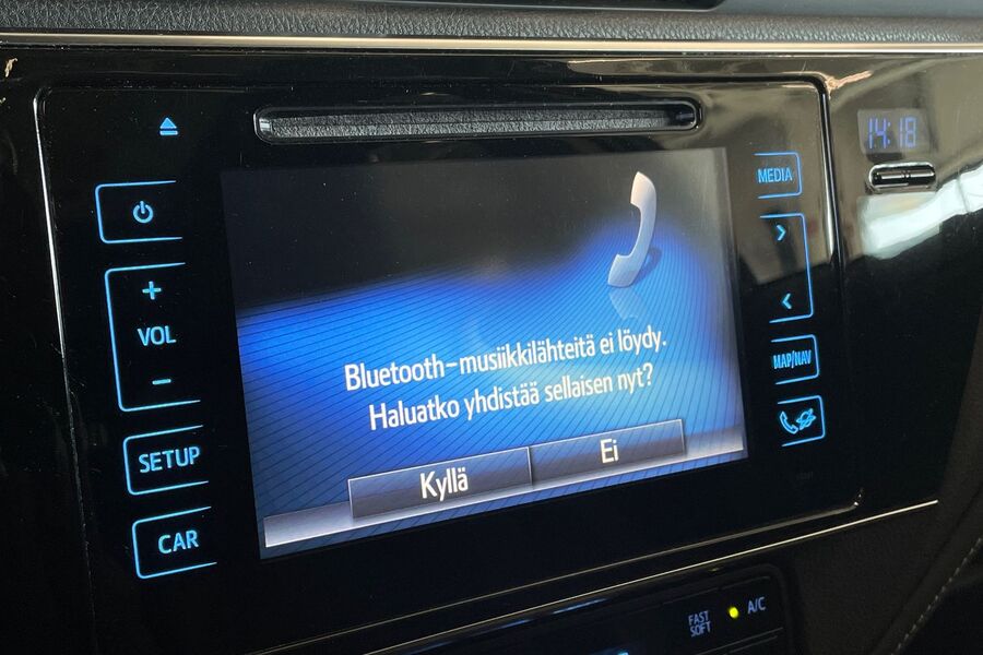 Toyota Auris vaihtoauto