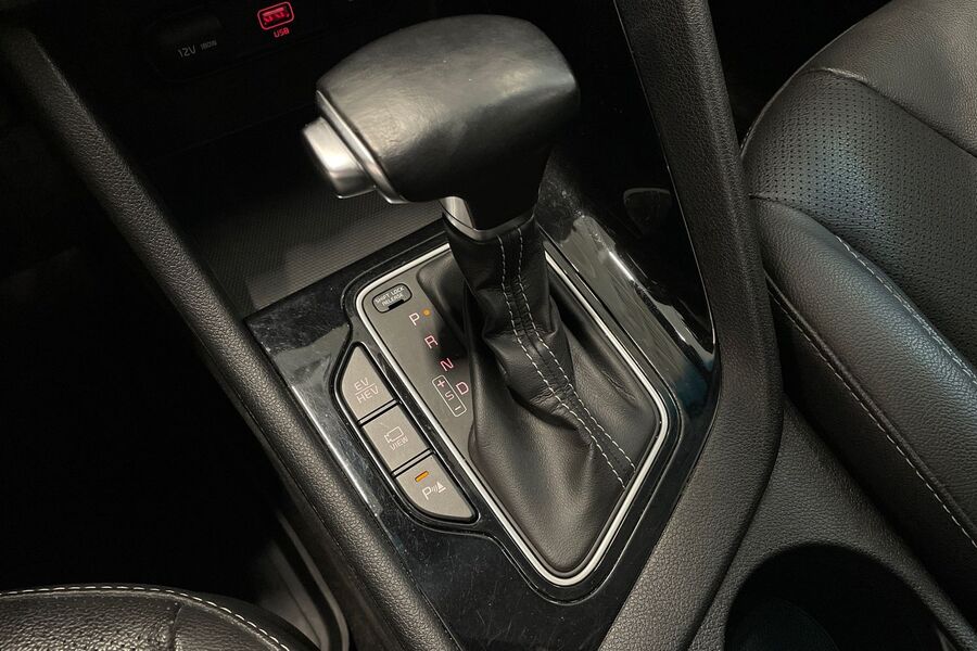 Kia Niro plug-in vaihtoauto