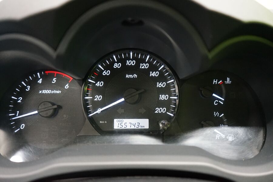 Toyota Hilux vaihtoauto