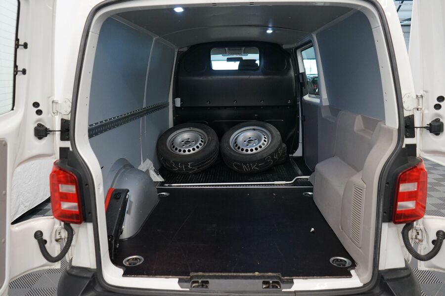 Volkswagen Transporter vaihtoauto