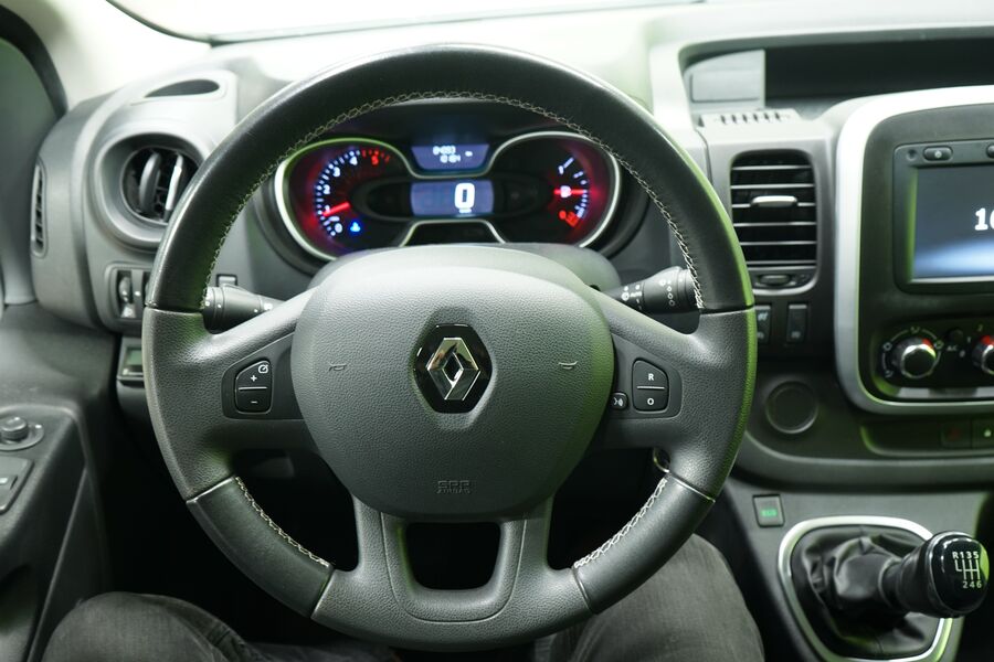 Renault Trafic vaihtoauto