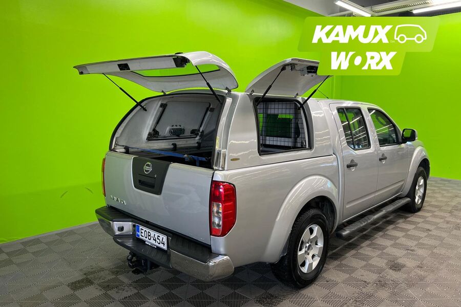 Nissan Navara vaihtoauto