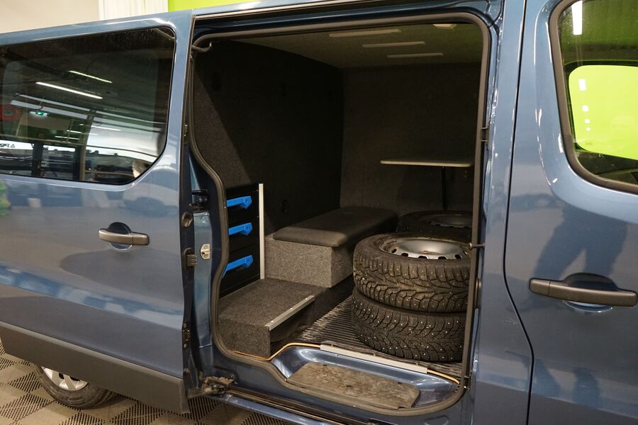 Nissan NV300 vaihtoauto