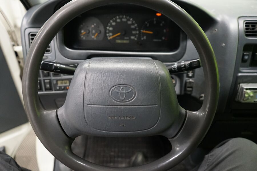 Toyota Hiace vaihtoauto